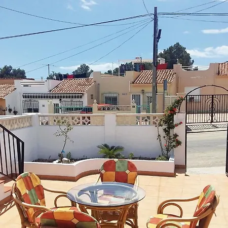 Awesome In With 2 Bedrooms, Wifi And Outdoor Swimming Pool La Nucia